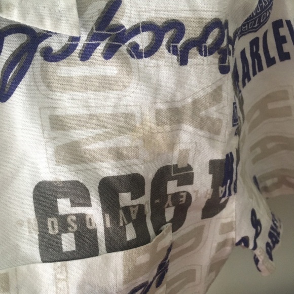 Woman’s Harley Davidson Button up Shirt Small - Picture 7 of 7